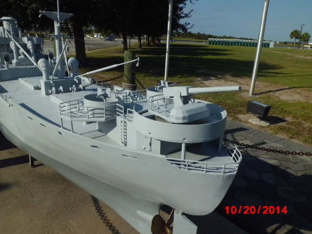 Liberty Ship Model2.JPG